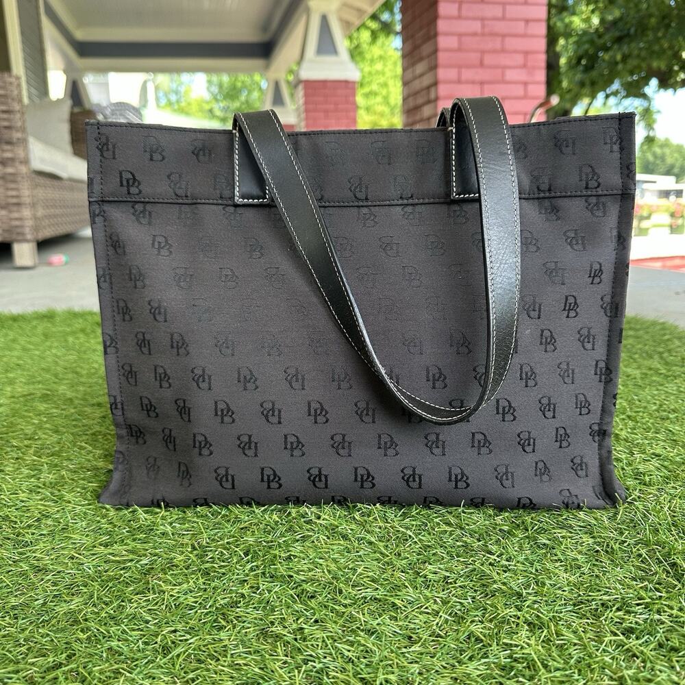 Dooney & Bourke Bag Tote Handbag Black Leather and‎ Canvas